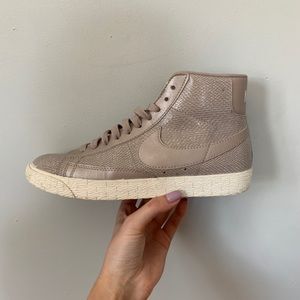 Limited edition Nike Bruin High premium sneakers